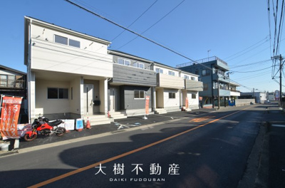 【前面道路含む現地写真】 | 綾瀬市上土棚北４丁目　新築戸建て　全6棟【仲介手数料無料】