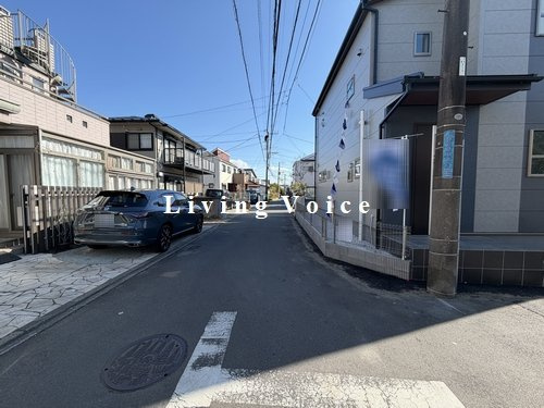 【前面道路含む現地写真】 | 【仲介手数料０円】藤沢市辻堂東海岸2丁目　新築一戸建て　全2棟 | 【仲介手数料０円】藤沢市辻堂東海岸2丁目　新築一戸建て　全2棟
