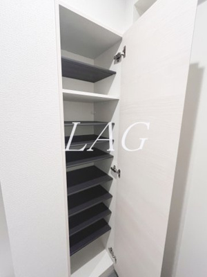 【収納】 | カインドネス町田 | シューズボックスです。（同仕様設備です。）