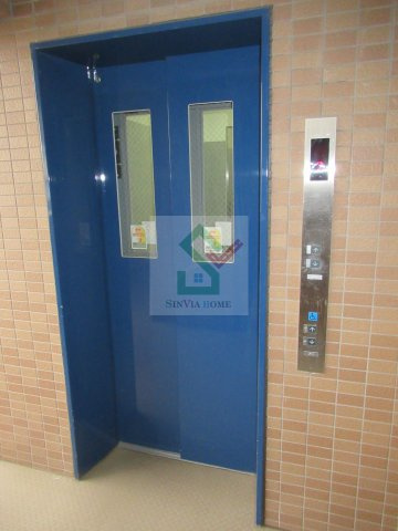 ロイヤルモナークのその他