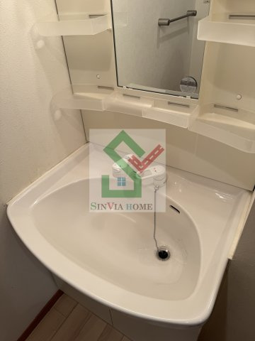 ロイヤルモナークの独立洗面台