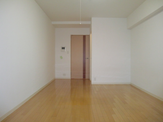 グラン・シーマの居間・リビング|外観もきれいです