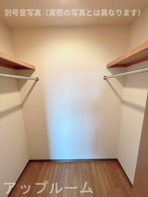 プランドールB棟の収納