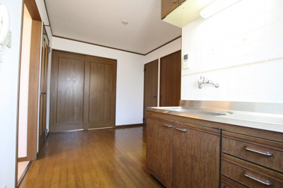 【居間・リビング】 | リバーサイド小車5号棟