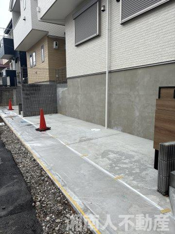 茅ヶ崎市小和田1丁目　新築戸建全2棟の駐車場|駐車場があります