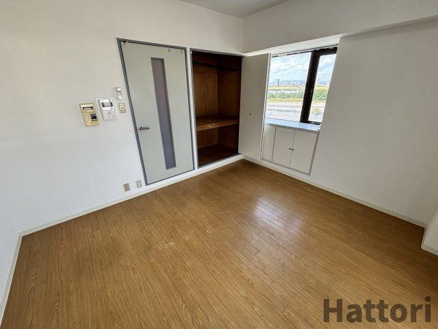 おおきに北梅田サニーアパートメントの居間・リビング