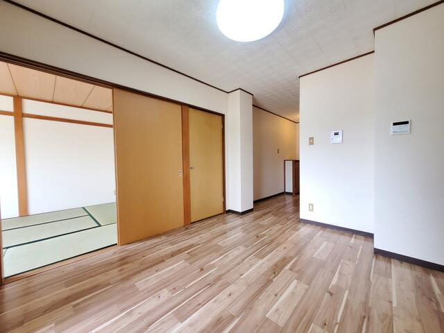 グレース寿の居間・リビング| 