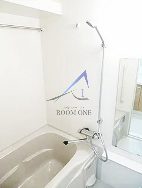 スカイコートヒルズ新宿の浴室|お風呂です。