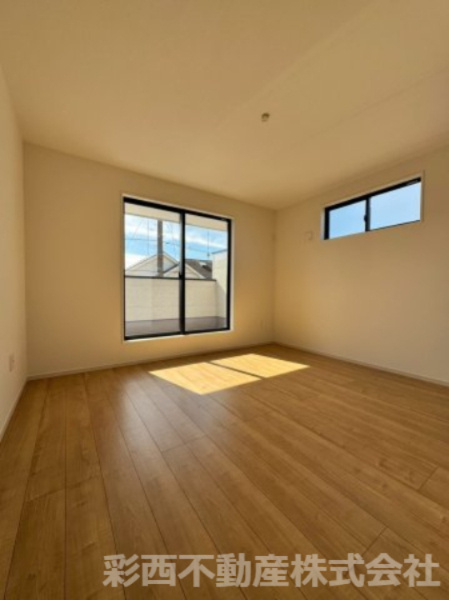 所沢市所沢新町新築戸建ての収納|奥行たっぷりのクローゼット付きです♪