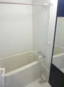 スカイコート渋谷北参道の浴室