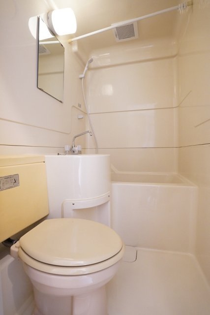 コート代官山の浴室