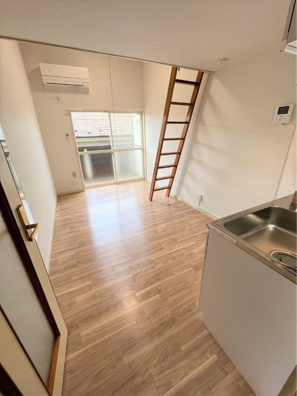 メゾンドゥｓｈｉｎｏ美好町の内装