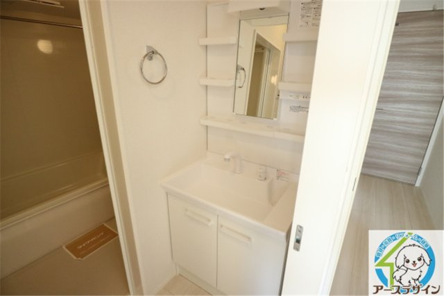 アルコバレーノⅧの独立洗面台|パース写真