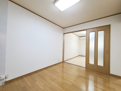 【居間・リビング】 | グランディール・マルモ