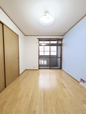 【洋室】 | グランディール・マルモ