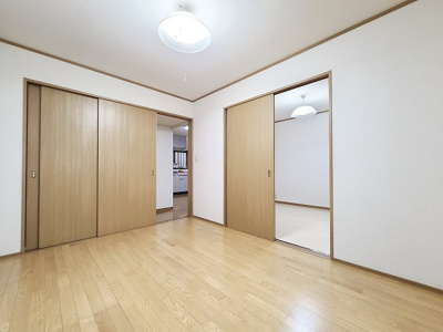 【洋室】 | グランディール・マルモ