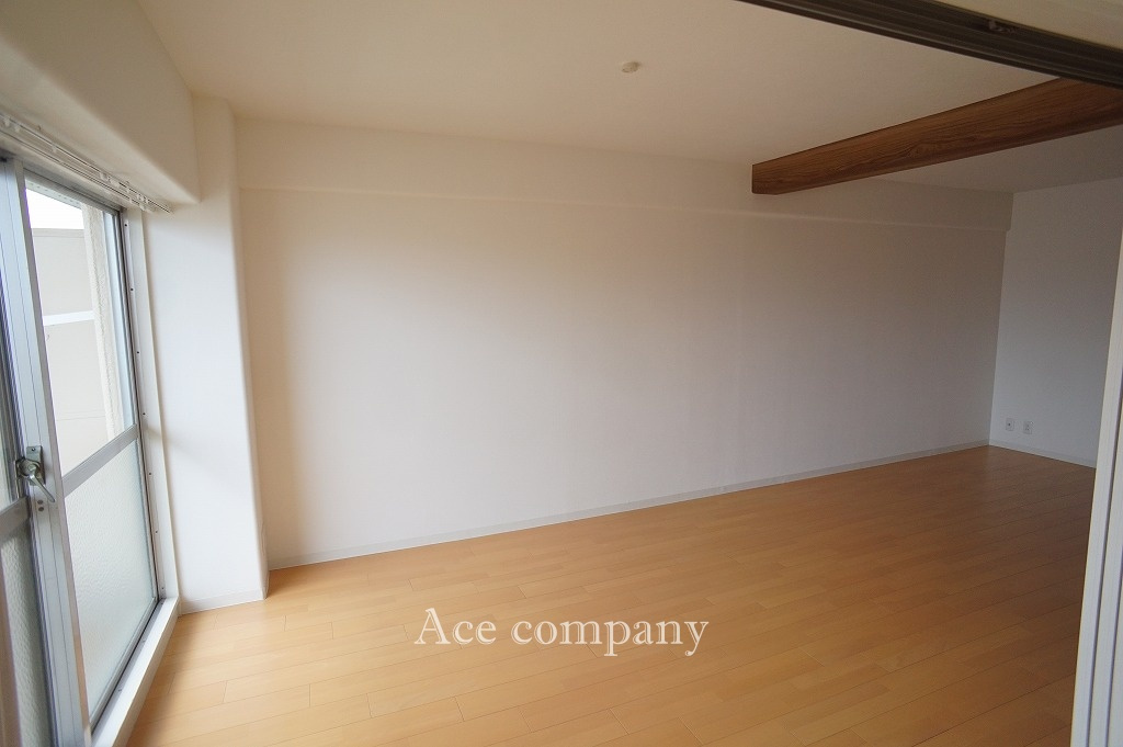 【居間・リビング】の画像