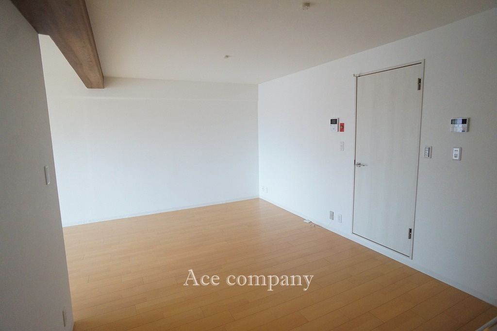 【居間・リビング】の画像