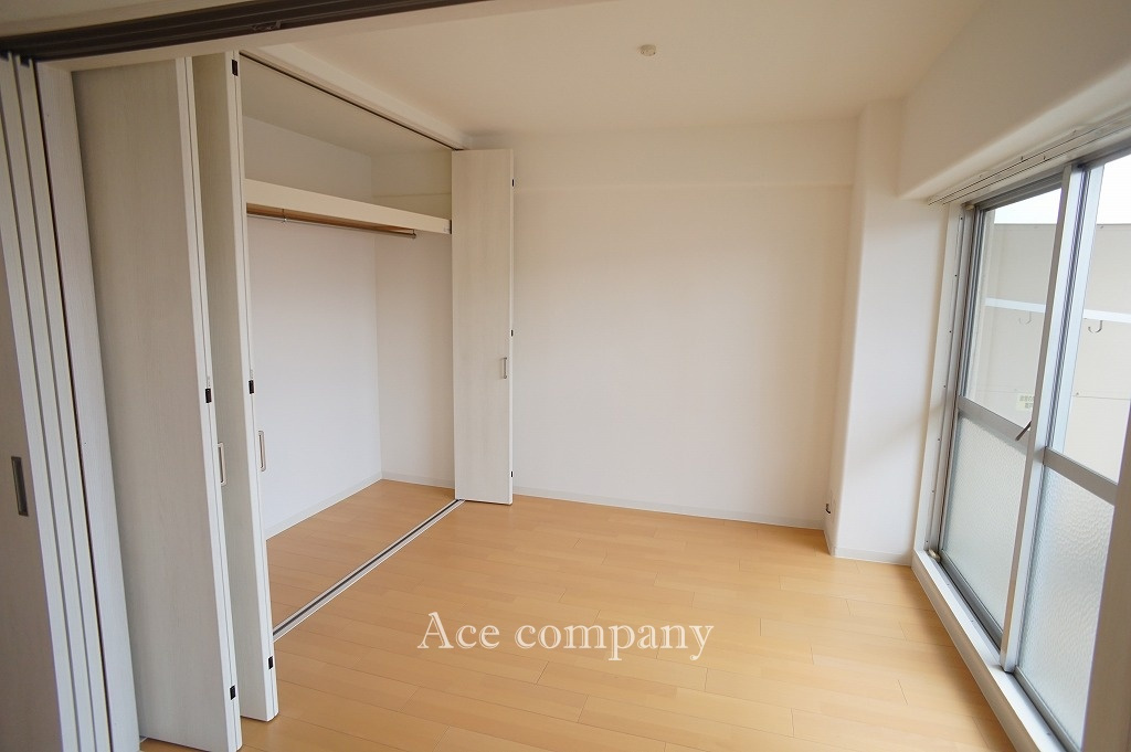 【寝室】の画像