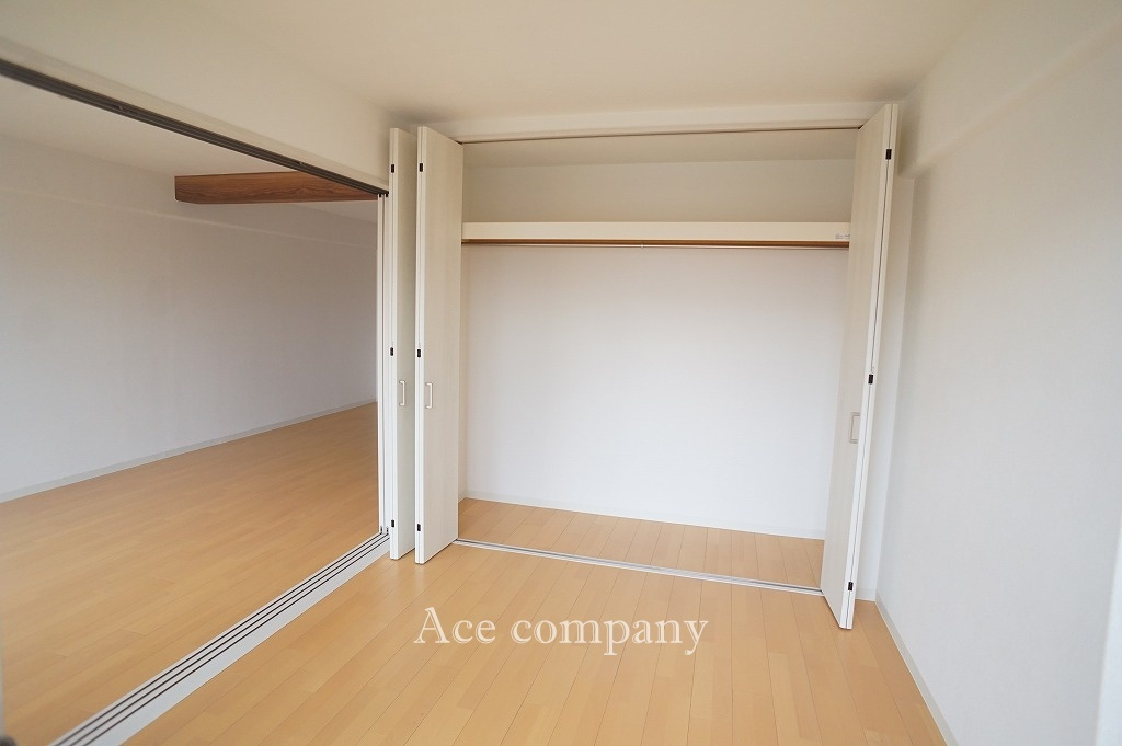 【寝室】の画像