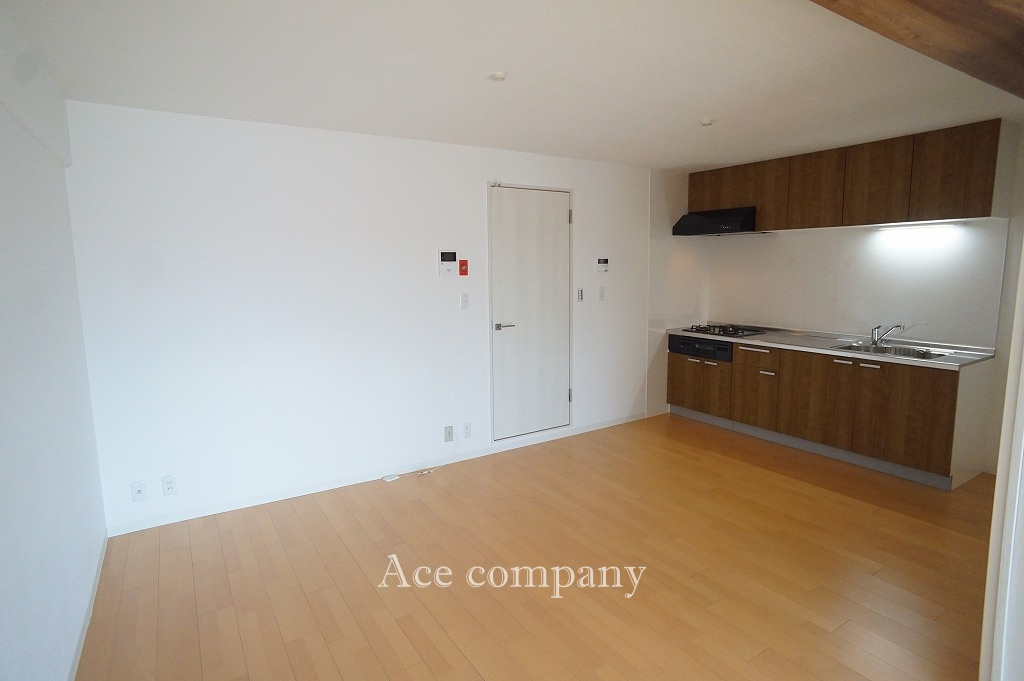 【居間・リビング】の画像