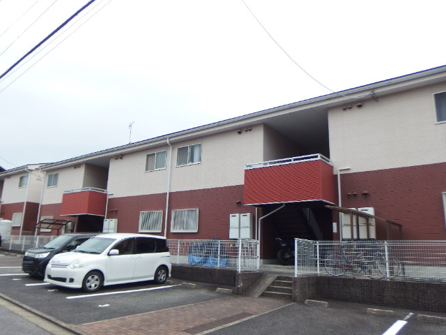Ｓｕｒｐｌｕｓ　Ｔｗｏ　ｍａｒｒｏｎｅ　Ａ・Ｂの外観