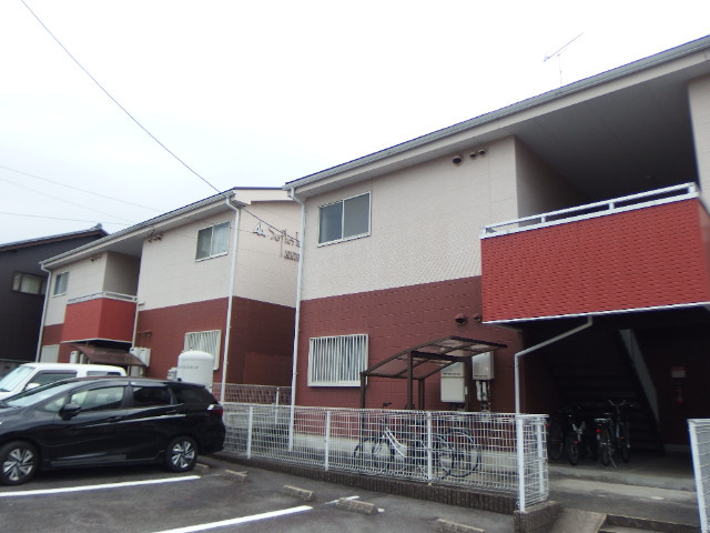 Ｓｕｒｐｌｕｓ　Ｔｗｏ　ｍａｒｒｏｎｅ　Ａ・Ｂの外観