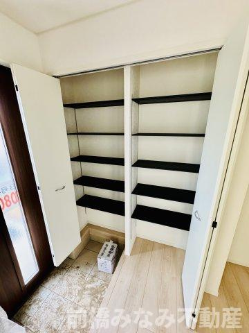 前橋市河原浜町第3　３号棟(全４棟)　クレイドルガーデン　新築建売分譲の玄関|ゆったりとした玄関です