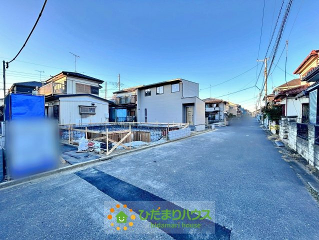 幸手市南　新築一戸建て　リーブルガーデンの前面道路含む現地写真|2025/10/27　撮影