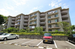 西部郊外マンション湘南鷹取台N棟の画像