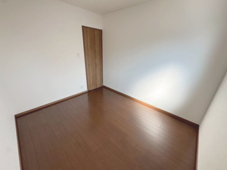 【洋室】 | 羽衣４丁目　中古一戸建