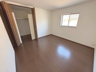 【洋室】 | 羽衣４丁目　中古一戸建