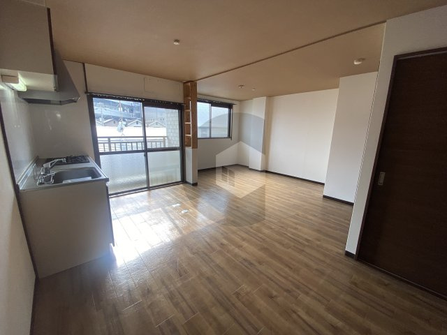 グロースハイツ吉田下島の居間・リビング