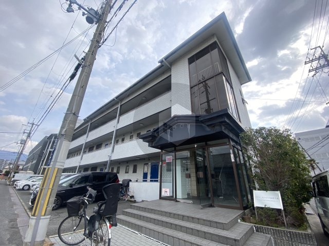 グロースハイツ吉田下島の外観