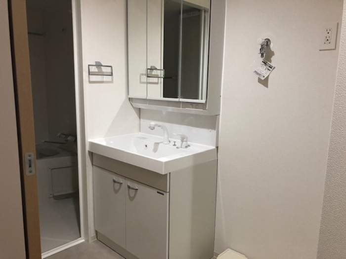 グランジュール大手町の洗面所|洗面所です