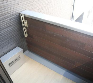 【バルコニー】 | シエルクレール南千住 | 外からの目が気にならないバルコニーで洗濯物が干せます