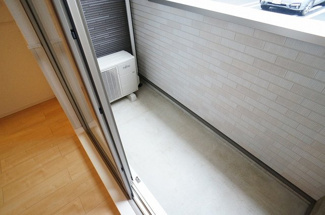 【バルコニー】 | ワールドプレイスＢ