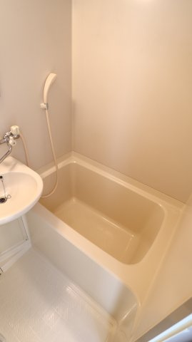 プレジール有瀬の浴室