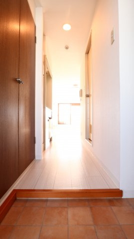 プレジール有瀬の玄関