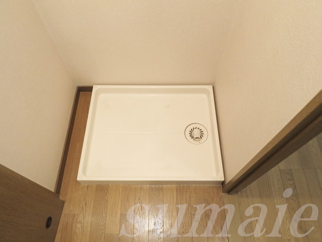 クレール西尾久の設備|室内洗濯機置場です♪