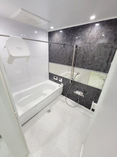 桃山南大島町の浴室