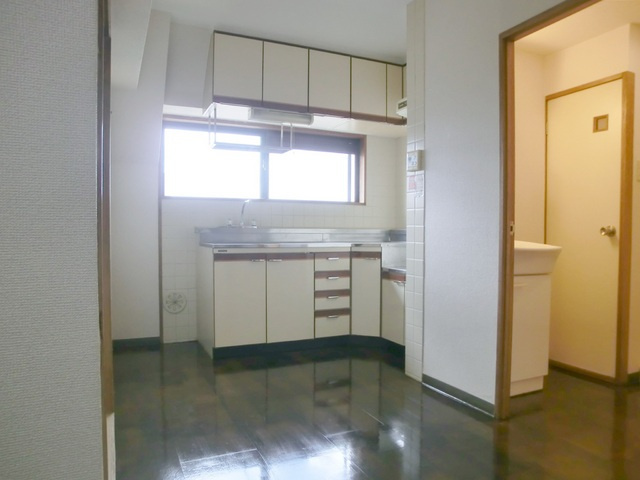 柴又ＳＴマンションの居間・リビング|ダイニングスペース。