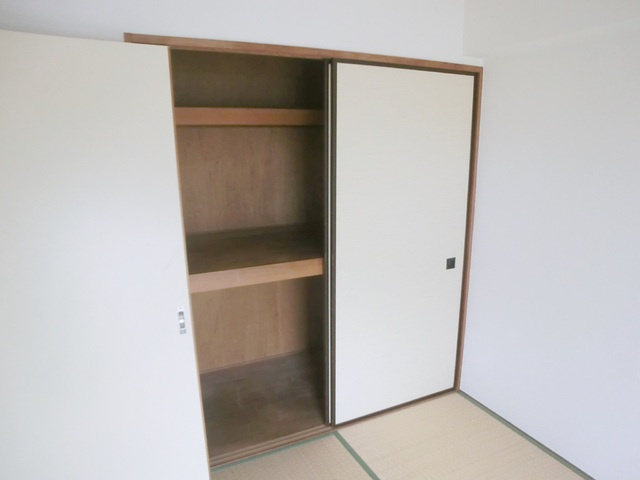 柴又ＳＴマンションの収納|和室の収納。