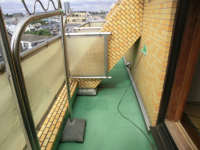 柴又ＳＴマンションのバルコニー|広々バルコニースペース。