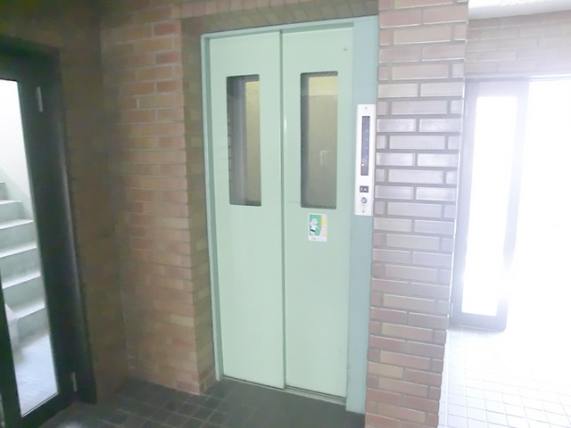 柴又ＳＴマンションのその他共用部分|エレベーター完備。