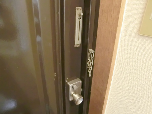 柴又ＳＴマンションのセキュリティ|ドアチェーン完備。