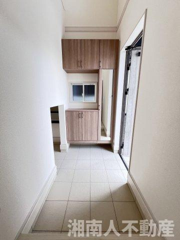 藤沢市本藤沢2丁目６０１９－６８新築戸建ての玄関|毎日通る玄関はこちらです