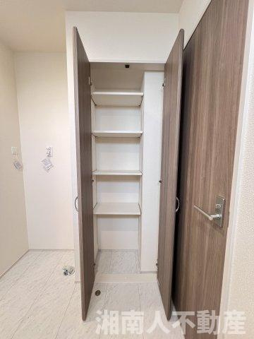 藤沢市本藤沢2丁目６０１９－６８新築戸建ての収納|小物を収納するのに便利です