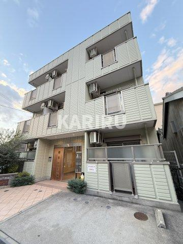 アダージェ小路のエントランス