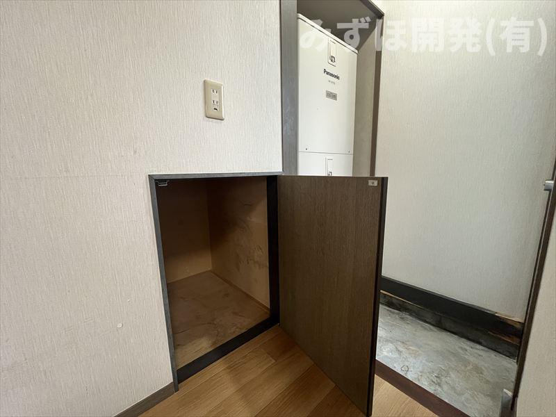 山形市長町向河原719-19の収納|階段下収納です。